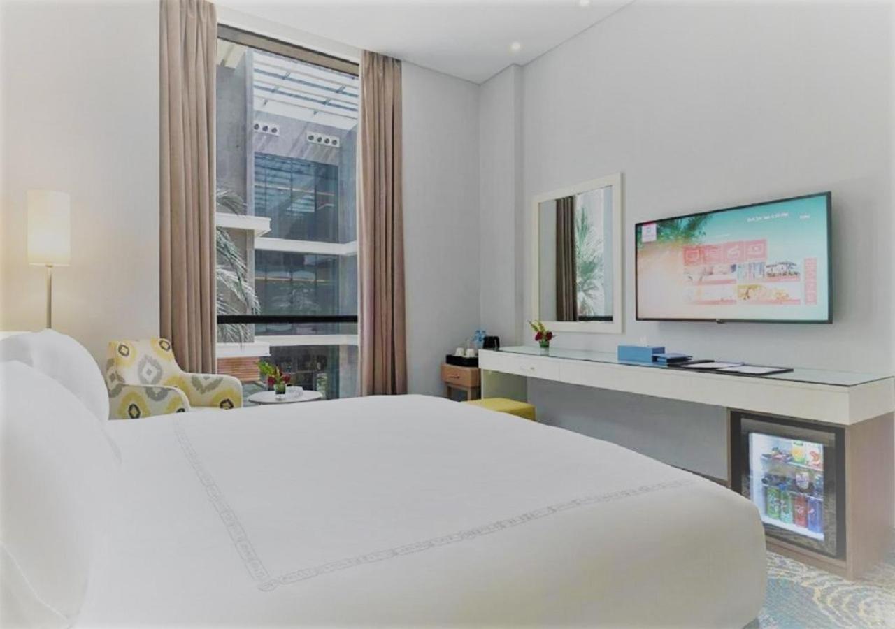 אל עלמיין Crystal Inn Hotel - Alamein (Adults Only) מראה חיצוני תמונה A 3D rendering of a hotel room