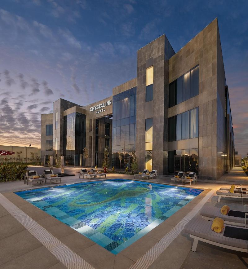 אל עלמיין Crystal Inn Hotel - Alamein (Adults Only) מראה חיצוני תמונה The hotel's pool